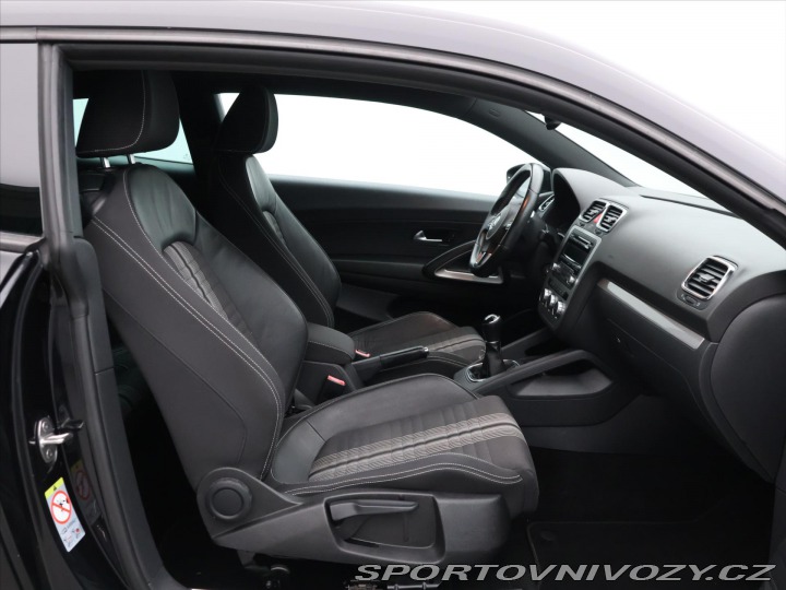 Volkswagen Scirocco 1,4 TSI 90kW Sport Xenon 2013