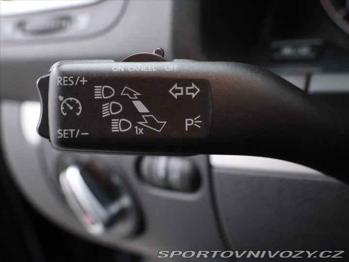 Volkswagen Scirocco 1,4 TSI 90kW Match Xenon 2013