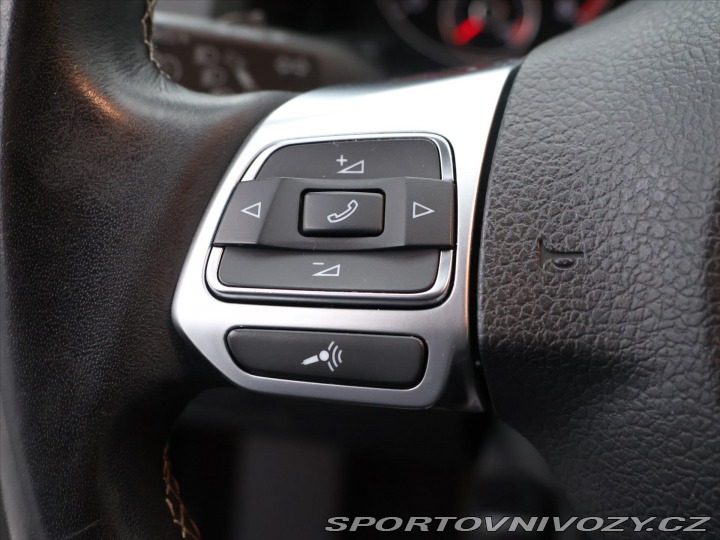 Volkswagen Scirocco 1,4 TSI 90kW Match Xenon 2013