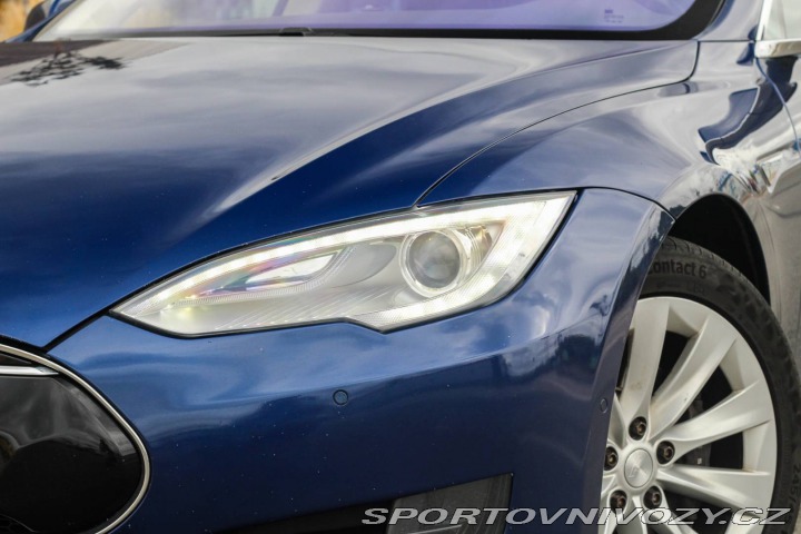 Tesla Model S 70D 4x4, 284kW (2015) / 2015