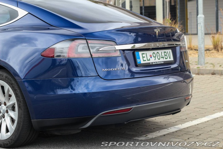 Tesla Model S 70D 4x4, 284kW (2015) / 2015