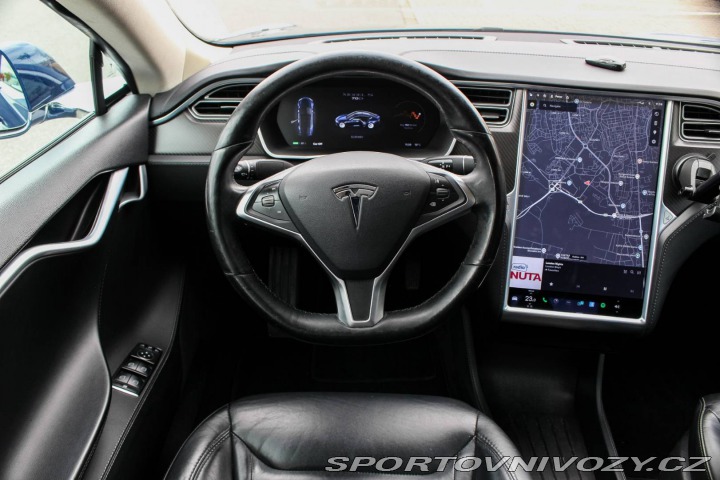Tesla Model S 70D 4x4, 284kW (2015) / 2015