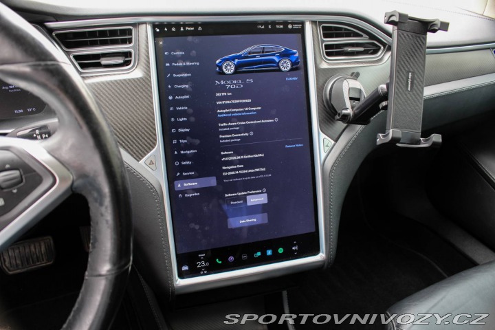 Tesla Model S 70D 4x4, 284kW (2015) / 2015