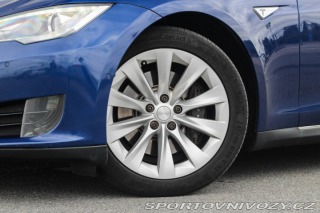 Tesla Model S 70D 4x4, 284kW (2015) / 2015