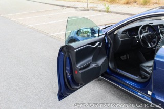 Tesla Model S 70D 4x4, 284kW (2015) / 2015
