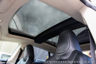 Tesla Model S 70D 4x4, 284kW (2015) / 2015