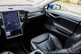 Tesla Model S 70D 4x4, 284kW (2015) / 2015
