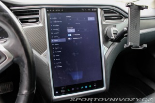 Tesla Model S 70D 4x4, 284kW (2015) / 2015