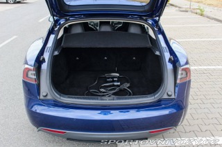 Tesla Model S 70D 4x4, 284kW (2015) / 2015
