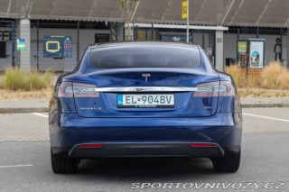 Tesla Model S 70D 4x4, 284kW (2015) / 2015