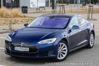 Tesla Model S 70D 4x4, 284kW (2015) / 2015
