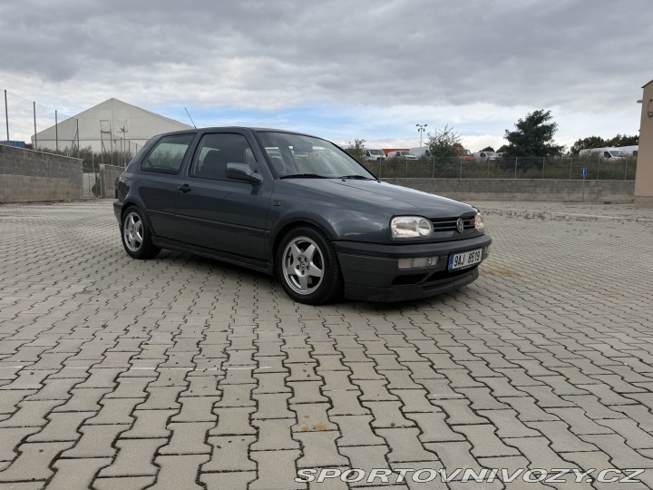 Volkswagen Golf  1996