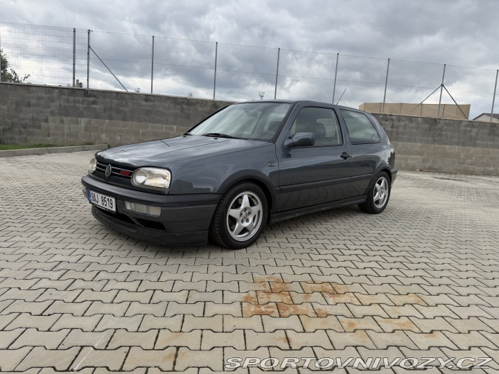Volkswagen Golf  1996