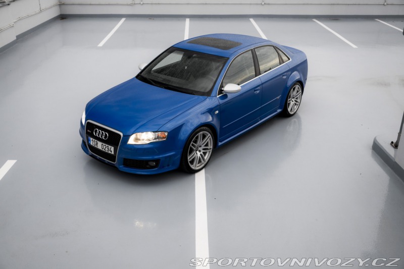 Audi RS4