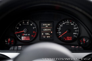 Audi RS4 2006