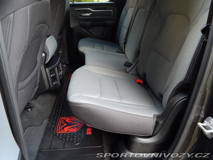 Dodge Ostatní modely RAM HEMI-40TKM-DPH-DOHODA 2023