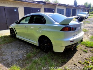 Mitsubishi Lancer EVO 2009