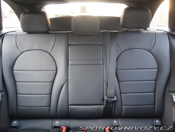 Mercedes-Benz C Avantgarde C 400 4MATIC 2016