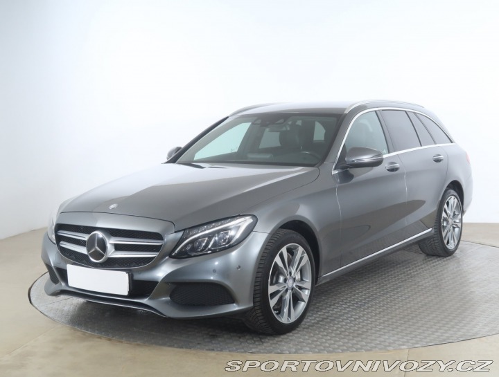 Mercedes-Benz C Avantgarde C 400 4MATIC 2016