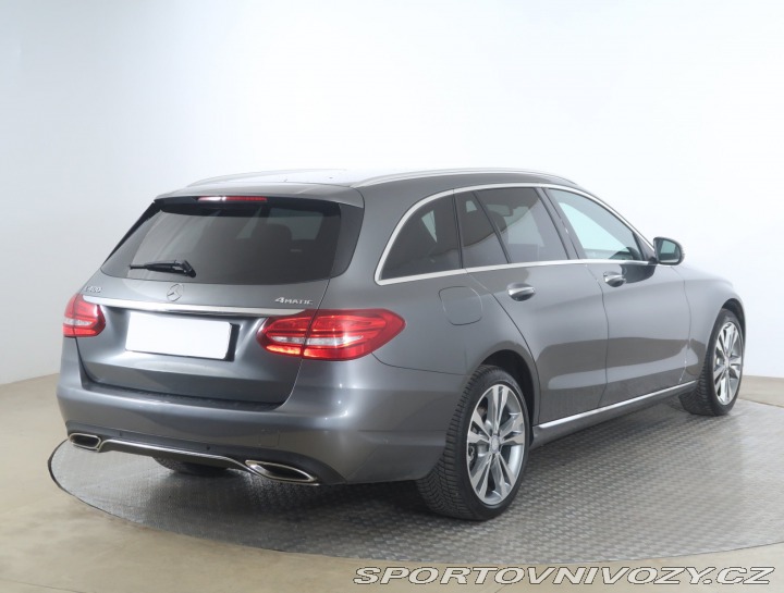 Mercedes-Benz C Avantgarde C 400 4MATIC 2016