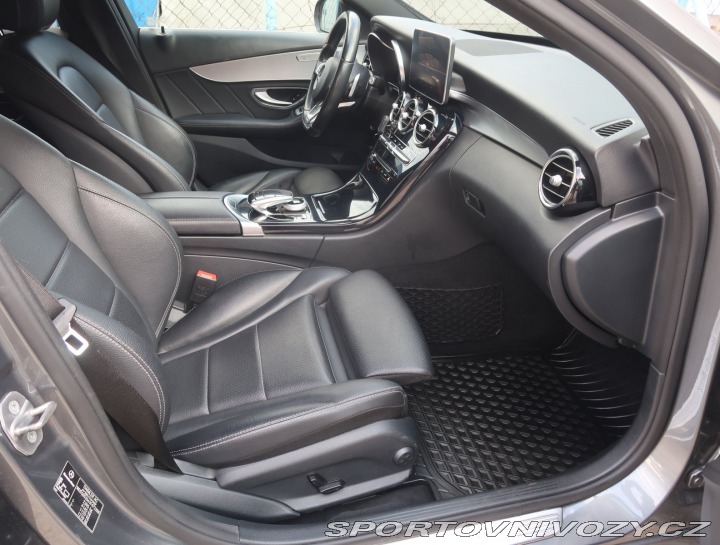Mercedes-Benz C Avantgarde C 400 4MATIC 2016