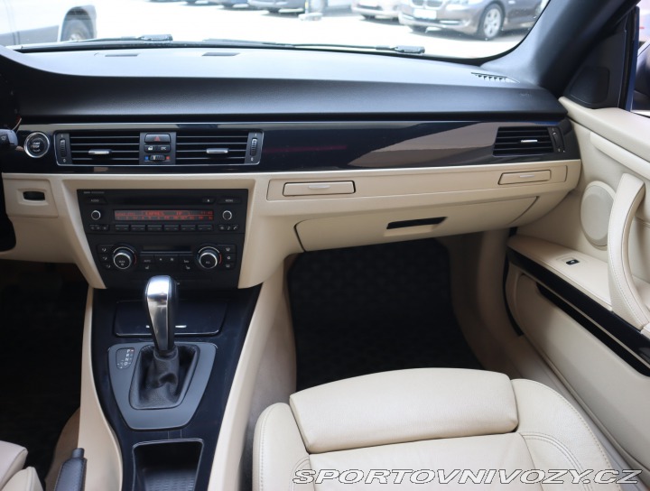 BMW 3 320 d xDrive 2010
