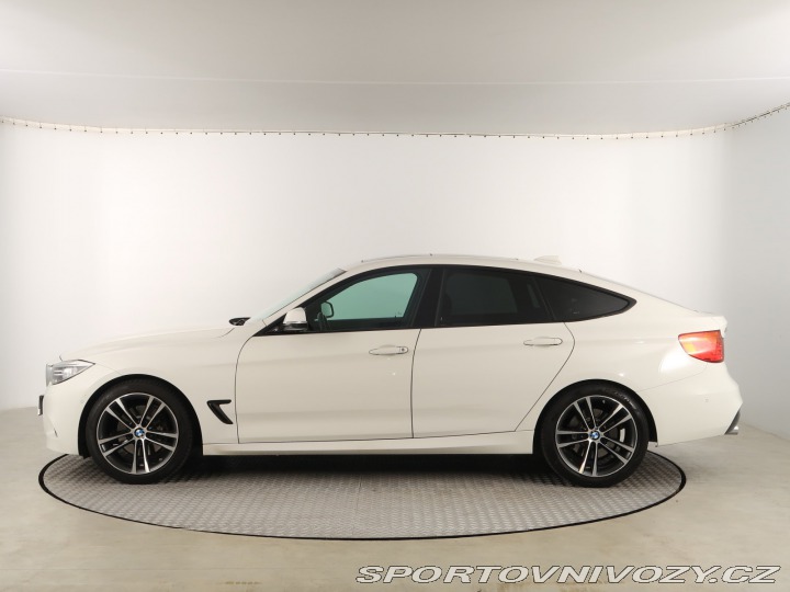 BMW 3 GT M Sport 330d xDrive GT 2015