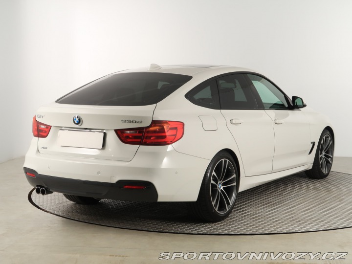 BMW 3 GT M Sport 330d xDrive GT 2015