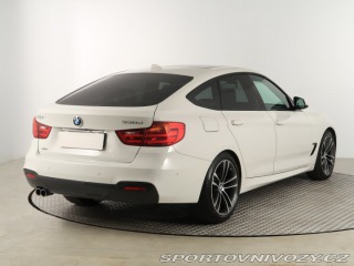 BMW 3 GT M Sport 330d xDrive GT 2015