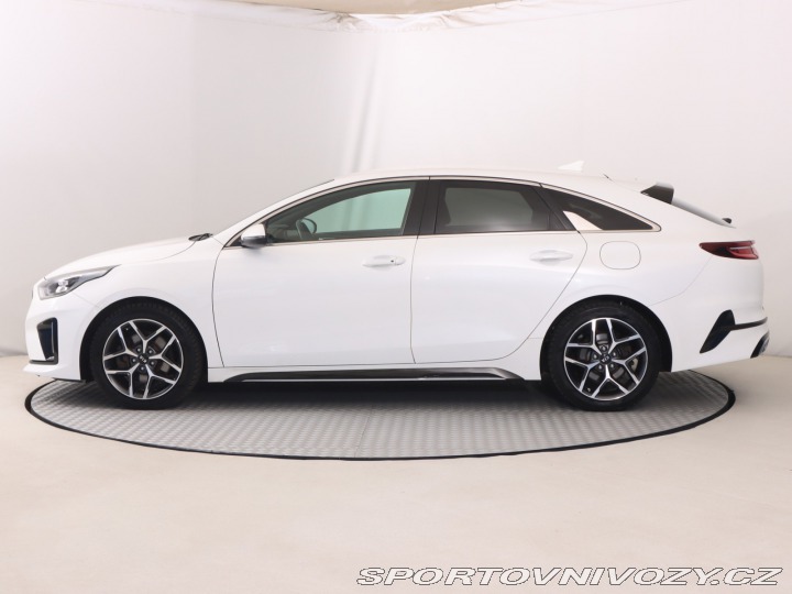 Kia ProCeed 1.5 T-GDI 2021