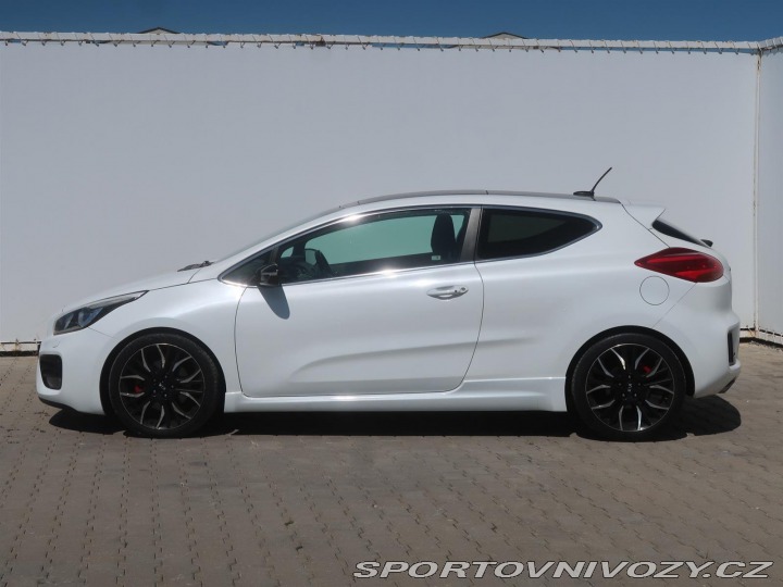 Kia ProCeed GT GT 1.6 T-GDI 2013