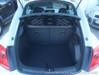 Volkswagen Beetle 1.6 TDI 2013