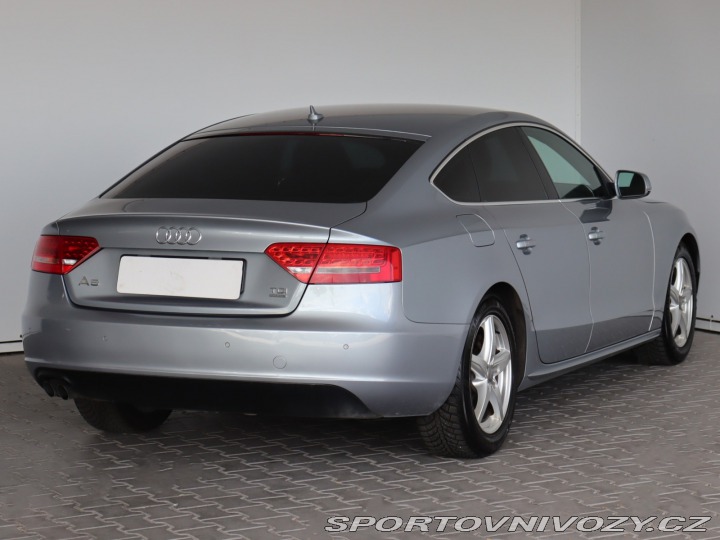 Audi A5 S-Line 2.0 TDI 2011