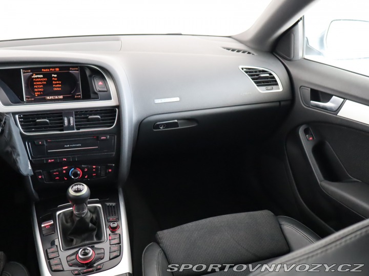 Audi A5 S-Line 2.0 TDI 2011