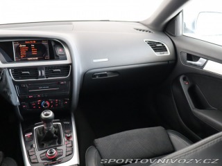 Audi A5 S-Line 2.0 TDI 2011