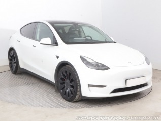 Tesla Model Y . Performance 79kWh