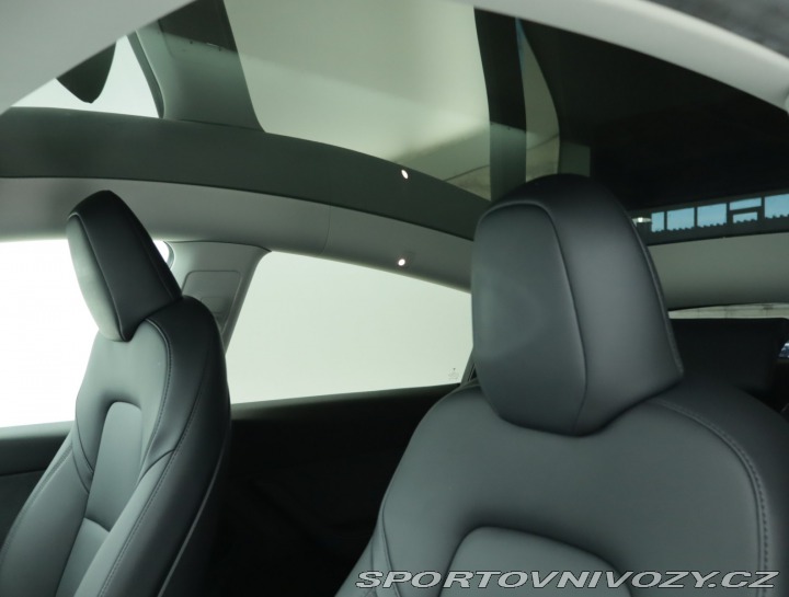 Tesla Model Y . Performance 79kWh 2022
