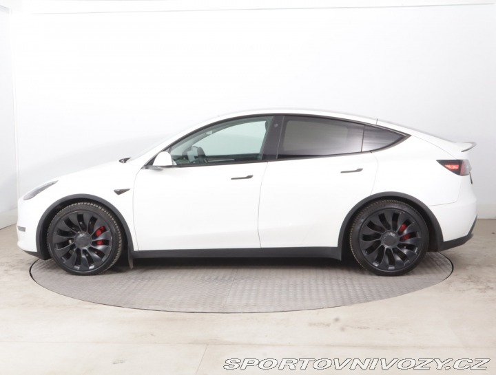 Tesla Model Y . Performance 79kWh 2022