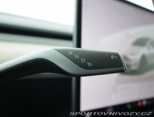 Tesla Model Y . Performance 79kWh 2022