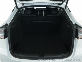 Tesla Model Y . Performance 79kWh 2022