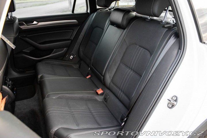 Volkswagen Ostatní modely Passat 2017