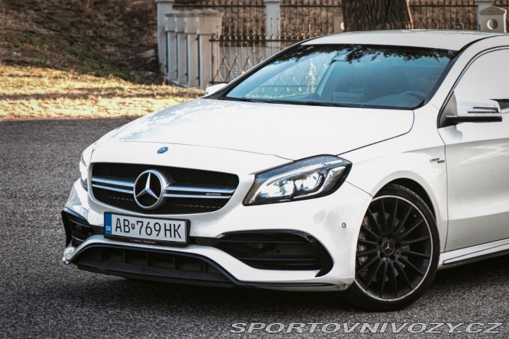 Mercedes-Benz A Mercedes-AMG A45 4Matic 2016