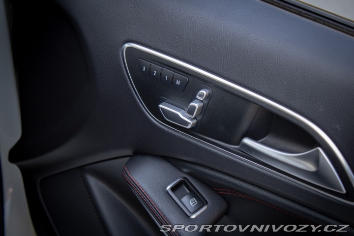 Mercedes-Benz A Mercedes-AMG A45 4Matic 2016