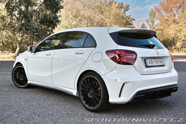 Mercedes-Benz A Mercedes-AMG A45 4Matic 2016
