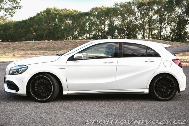 Mercedes-Benz A Mercedes-AMG A45 4Matic 2016