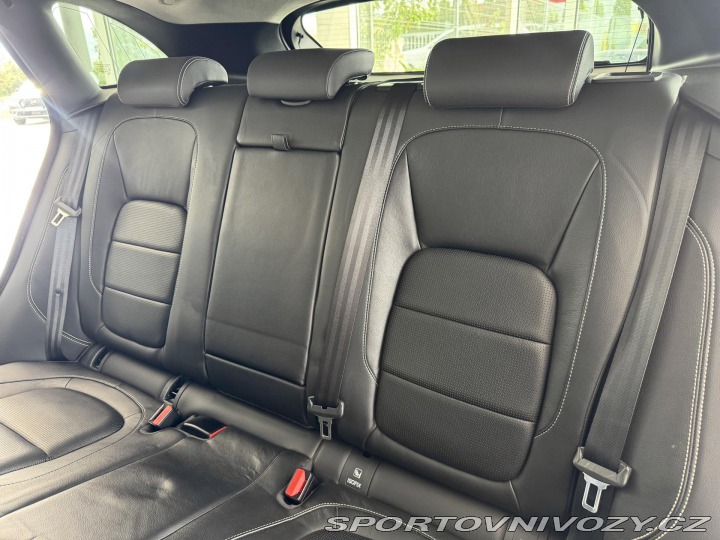 Jaguar F-Pace 30d S*AWD*Max.Výb*Webasto 2017