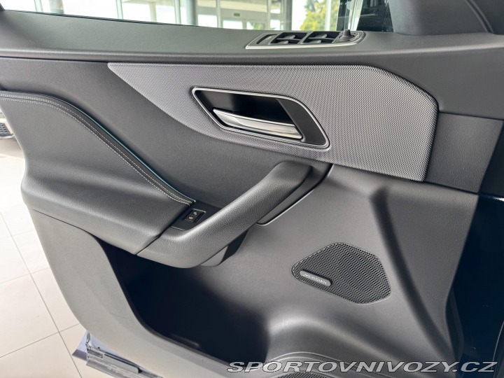 Jaguar F-Pace 30d S*AWD*Max.Výb*Webasto 2017