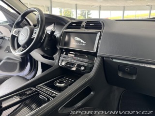 Jaguar F-Pace 30d S*AWD*Max.Výb*Webasto 2017
