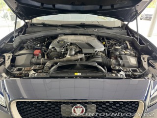 Jaguar F-Pace 30d S*AWD*Max.Výb*Webasto 2017