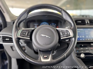 Jaguar F-Pace 30d S*AWD*Max.Výb*Webasto 2017